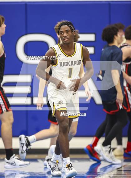 Thumbnail 2 in Kickapoo vs Kirkwood (Bill Rowe's Queens Classic) photogallery.