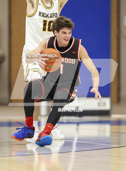 Thumbnail 1 in Kickapoo vs Kirkwood (Bill Rowe's Queens Classic) photogallery.