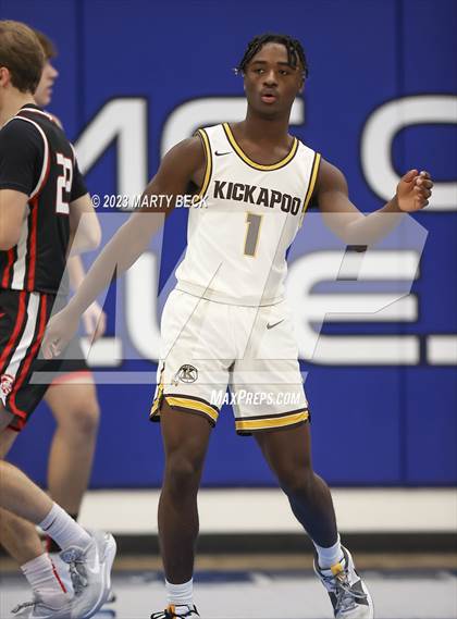 Thumbnail 1 in Kickapoo vs Kirkwood (Bill Rowe's Queens Classic) photogallery.