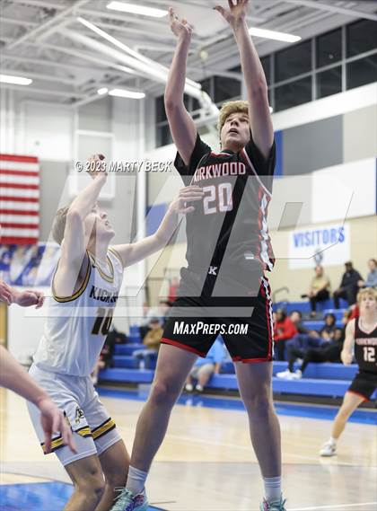 Thumbnail 3 in Kickapoo vs Kirkwood (Bill Rowe's Queens Classic) photogallery.