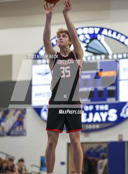 Thumbnail 2 in Kickapoo vs Kirkwood (Bill Rowe's Queens Classic) photogallery.