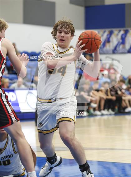 Thumbnail 1 in Kickapoo vs Kirkwood (Bill Rowe's Queens Classic) photogallery.