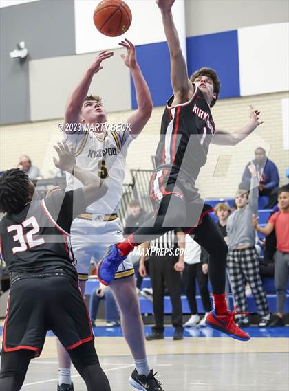 Thumbnail 1 in Kickapoo vs Kirkwood (Bill Rowe's Queens Classic) photogallery.