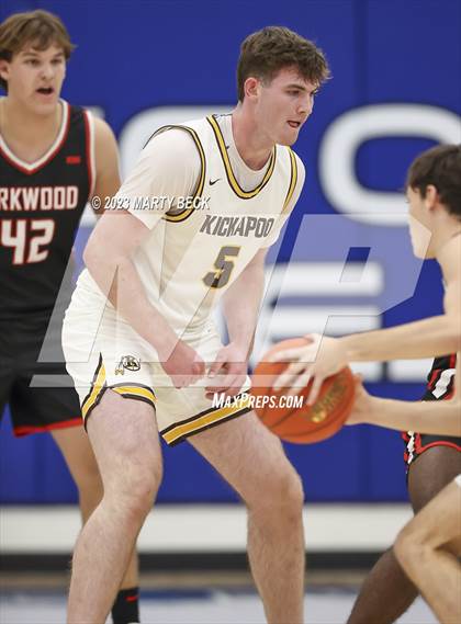Thumbnail 2 in Kickapoo vs Kirkwood (Bill Rowe's Queens Classic) photogallery.