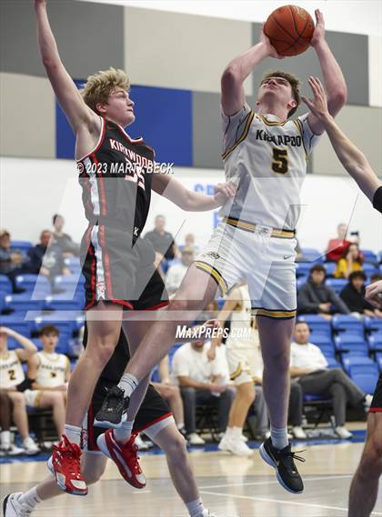 Thumbnail 2 in Kickapoo vs Kirkwood (Bill Rowe's Queens Classic) photogallery.
