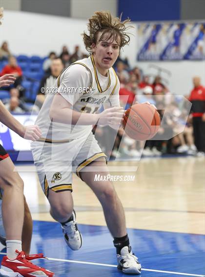 Thumbnail 2 in Kickapoo vs Kirkwood (Bill Rowe's Queens Classic) photogallery.
