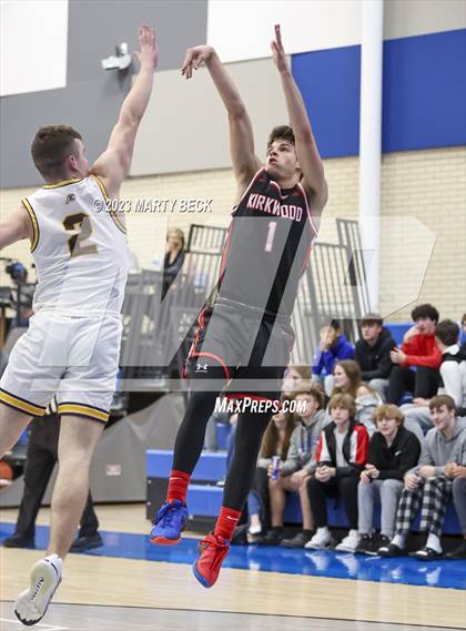 Thumbnail 2 in Kickapoo vs Kirkwood (Bill Rowe's Queens Classic) photogallery.