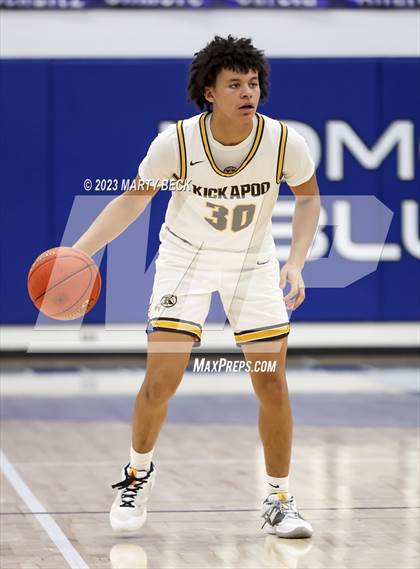 Thumbnail 3 in Kickapoo vs Kirkwood (Bill Rowe's Queens Classic) photogallery.