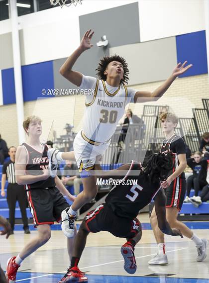 Thumbnail 2 in Kickapoo vs Kirkwood (Bill Rowe's Queens Classic) photogallery.