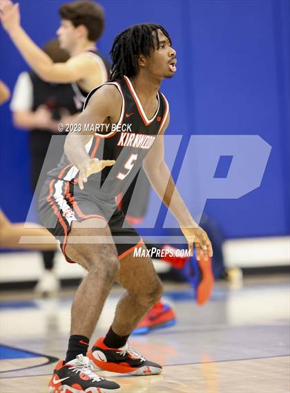 Thumbnail 1 in Kickapoo vs Kirkwood (Bill Rowe's Queens Classic) photogallery.