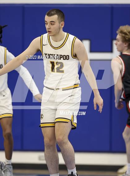 Thumbnail 2 in Kickapoo vs Kirkwood (Bill Rowe's Queens Classic) photogallery.