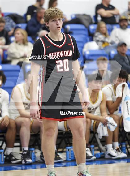 Thumbnail 3 in Kickapoo vs Kirkwood (Bill Rowe's Queens Classic) photogallery.
