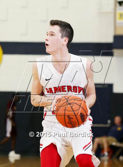 Thumbnail 3 in Cameron County vs. Kennedy Catholic (PIAA Class A Second Round) photogallery.