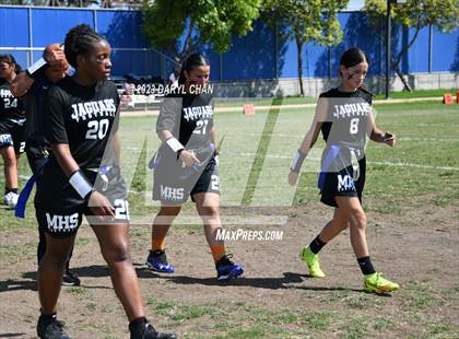 Thumbnail 1 in Garfield vs Mendez photogallery.