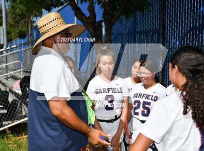 Thumbnail 1 in Garfield vs Mendez photogallery.