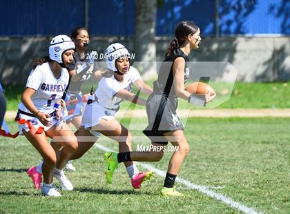 Thumbnail 2 in Garfield vs Mendez photogallery.