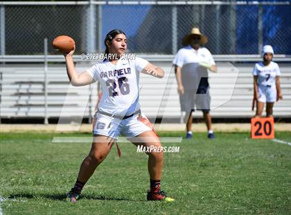 Thumbnail 1 in Garfield vs Mendez photogallery.