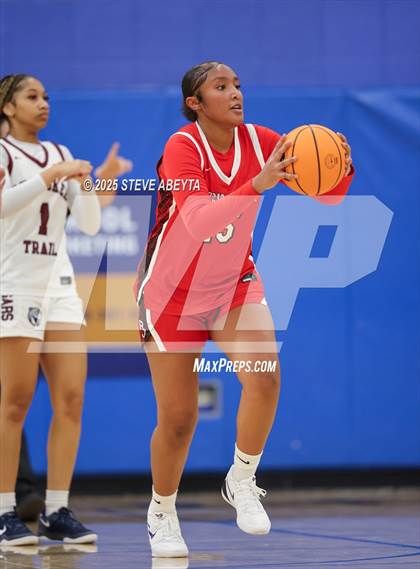 Thumbnail 2 in Regis Jesuit vs Cherokee Trail (Cherry Creek High School Girls Basketball Tournament)) photogallery.