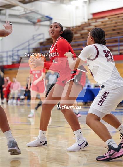 Thumbnail 3 in Regis Jesuit vs Cherokee Trail (Cherry Creek High School Girls Basketball Tournament)) photogallery.