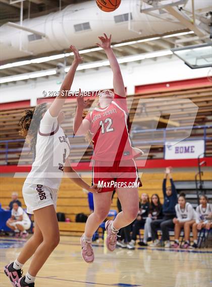 Thumbnail 2 in Regis Jesuit vs Cherokee Trail (Cherry Creek High School Girls Basketball Tournament)) photogallery.
