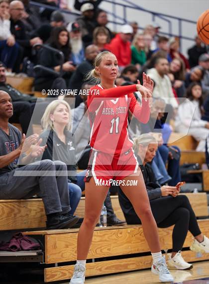 Thumbnail 1 in Regis Jesuit vs Cherokee Trail (Cherry Creek High School Girls Basketball Tournament)) photogallery.