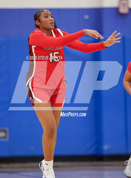 Thumbnail 1 in Regis Jesuit vs Cherokee Trail (Cherry Creek High School Girls Basketball Tournament)) photogallery.