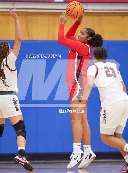 Thumbnail 1 in Regis Jesuit vs Cherokee Trail (Cherry Creek High School Girls Basketball Tournament)) photogallery.