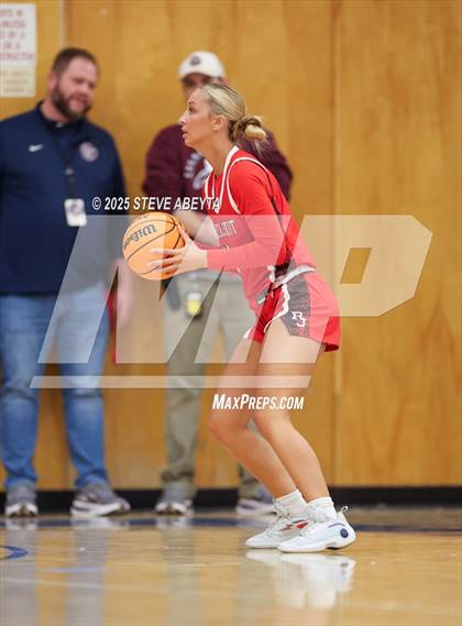 Thumbnail 3 in Regis Jesuit vs Cherokee Trail (Cherry Creek High School Girls Basketball Tournament)) photogallery.