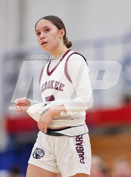 Thumbnail 1 in Regis Jesuit vs Cherokee Trail (Cherry Creek High School Girls Basketball Tournament)) photogallery.