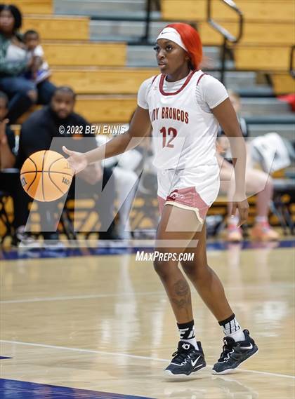 Thumbnail 2 in Brookwood vs Kell (Hawks-Naismith Holiday Classic) photogallery.