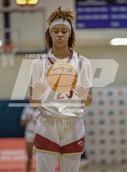 Thumbnail 3 in Brookwood vs Kell (Hawks-Naismith Holiday Classic) photogallery.