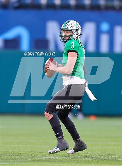 Thumbnail 1 in Southlake Carroll vs. Duncanville (UIL Class 6A D1 State Semifinal) photogallery.