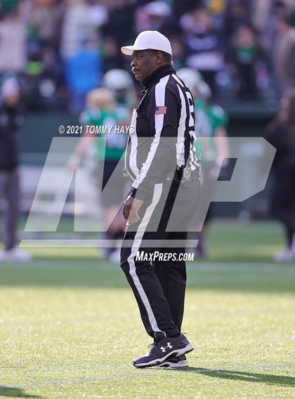 Thumbnail 2 in Southlake Carroll vs. Duncanville (UIL Class 6A D1 State Semifinal) photogallery.