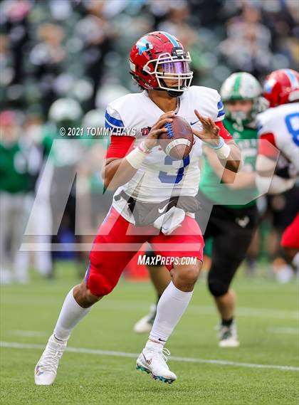Thumbnail 1 in Southlake Carroll vs. Duncanville (UIL Class 6A D1 State Semifinal) photogallery.