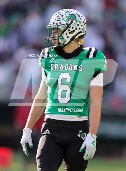 Thumbnail 2 in Southlake Carroll vs. Duncanville (UIL Class 6A D1 State Semifinal) photogallery.