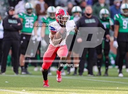 Thumbnail 2 in Southlake Carroll vs. Duncanville (UIL Class 6A D1 State Semifinal) photogallery.