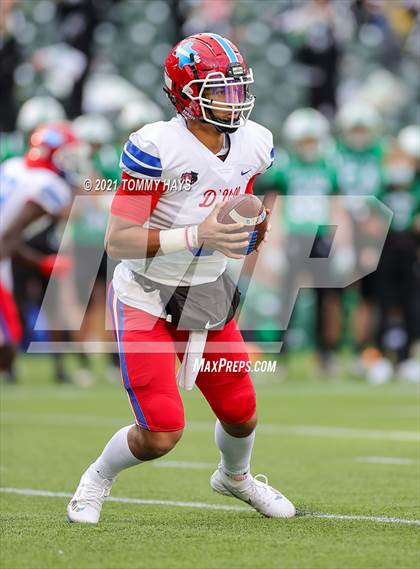 Thumbnail 3 in Southlake Carroll vs. Duncanville (UIL Class 6A D1 State Semifinal) photogallery.