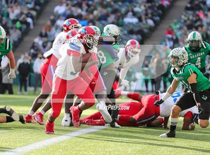 Thumbnail 2 in Southlake Carroll vs. Duncanville (UIL Class 6A D1 State Semifinal) photogallery.