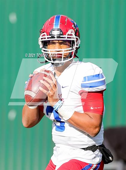 Thumbnail 2 in Southlake Carroll vs. Duncanville (UIL Class 6A D1 State Semifinal) photogallery.