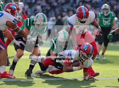 Thumbnail 2 in Southlake Carroll vs. Duncanville (UIL Class 6A D1 State Semifinal) photogallery.