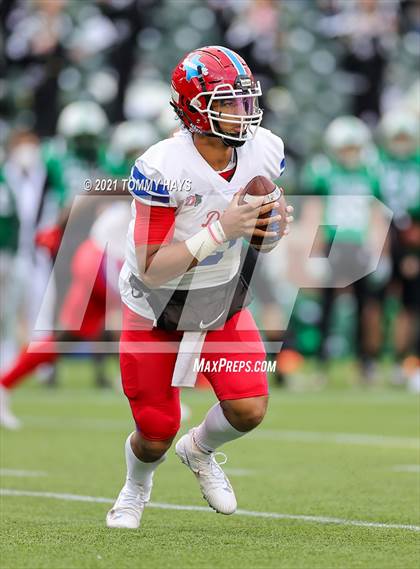 Thumbnail 1 in Southlake Carroll vs. Duncanville (UIL Class 6A D1 State Semifinal) photogallery.