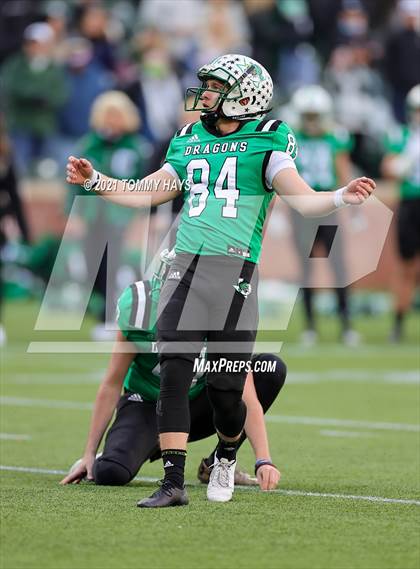 Thumbnail 2 in Southlake Carroll vs. Duncanville (UIL Class 6A D1 State Semifinal) photogallery.