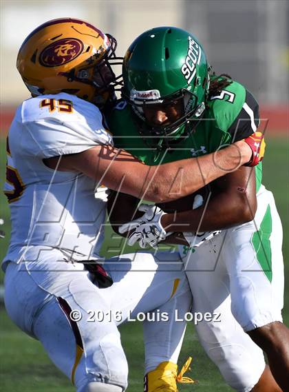Thumbnail 2 in Mountain Pointe vs. Upland (Under Armour Brothers in Arms Classic) photogallery.