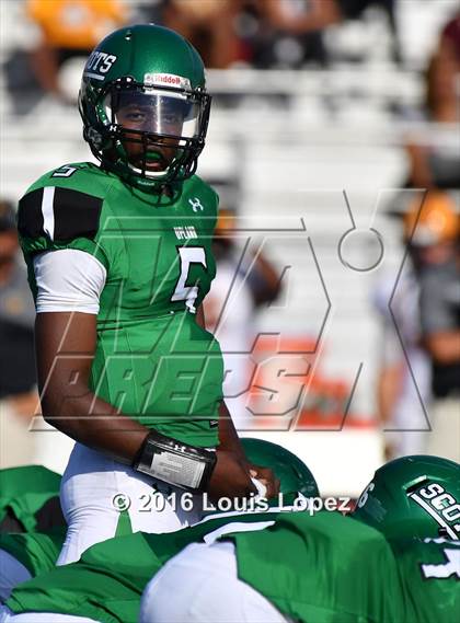 Thumbnail 3 in Mountain Pointe vs. Upland (Under Armour Brothers in Arms Classic) photogallery.