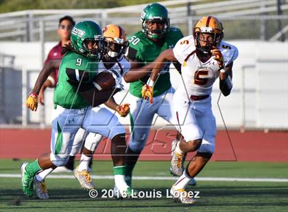 Thumbnail 3 in Mountain Pointe vs. Upland (Under Armour Brothers in Arms Classic) photogallery.