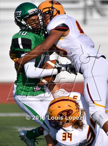 Thumbnail 2 in Mountain Pointe vs. Upland (Under Armour Brothers in Arms Classic) photogallery.