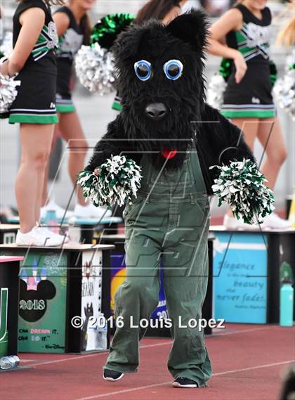 Thumbnail 2 in Mountain Pointe vs. Upland (Under Armour Brothers in Arms Classic) photogallery.
