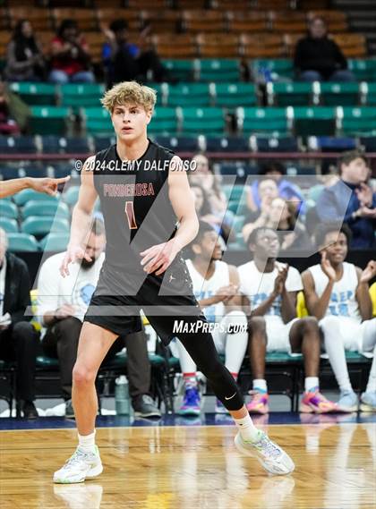 Thumbnail 2 in Ponderosa vs Vista PEAK Prep (CHSAA 5A Great 8) photogallery.
