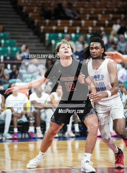 Thumbnail 3 in Ponderosa vs Vista PEAK Prep (CHSAA 5A Great 8) photogallery.