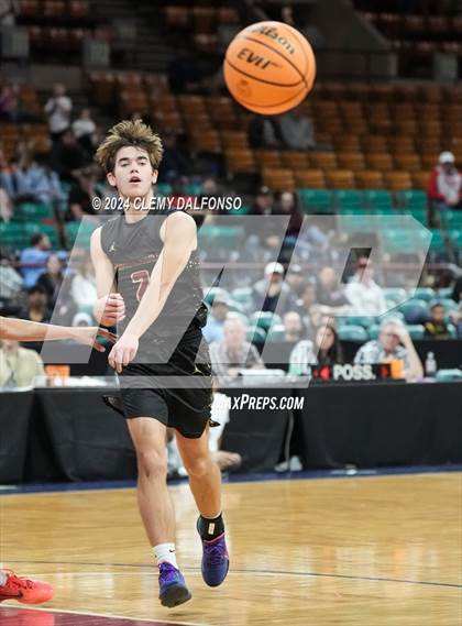 Thumbnail 1 in Ponderosa vs Vista PEAK Prep (CHSAA 5A Great 8) photogallery.